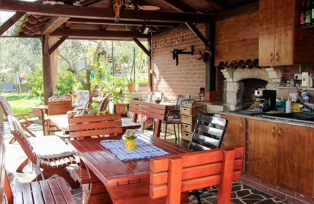 Nice apartment for 4 people with WIFI, TV, terrace and pets allowed