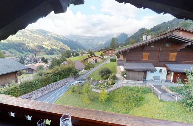 Nice apartment for 6 people with TV, balcony and pets allowed