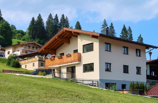 Nice apartment for 4 people with WIFI, TV, terrace, panoramic view and parking