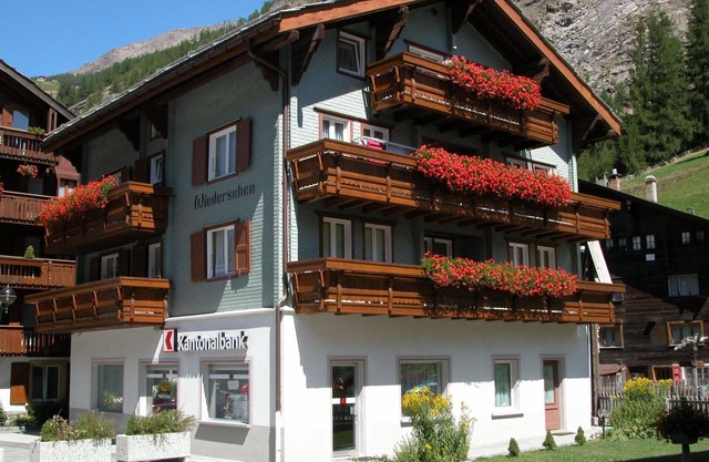 Nice apartment for 4 people with WIFI, TV, balcony and pets allowed