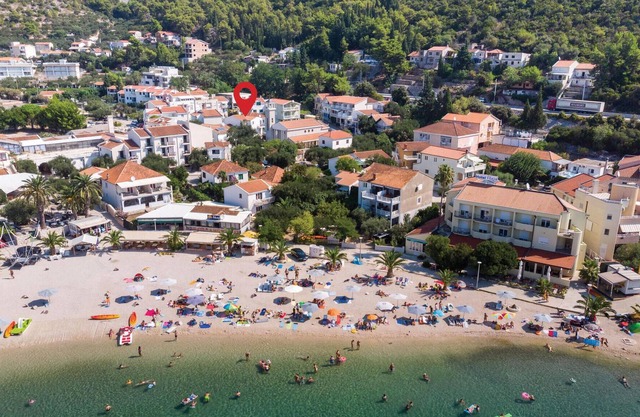 Nice Apartment in Klek With Wifi and 2 Bedrooms