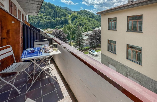 Nice apartment in Lanzada with WiFi