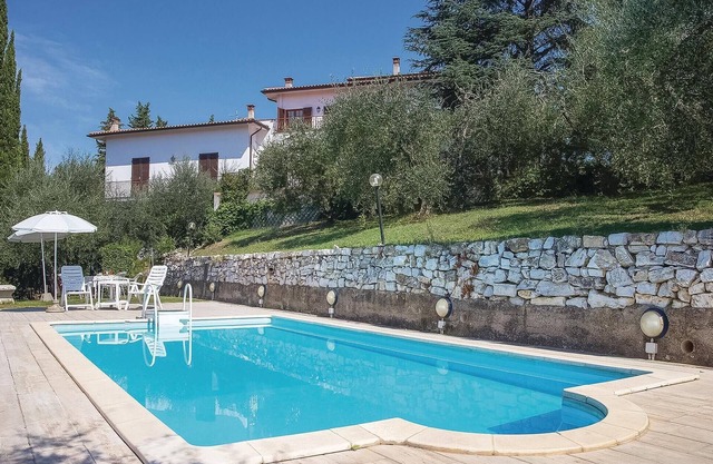 Nice apartment in Marti PI with WiFi
