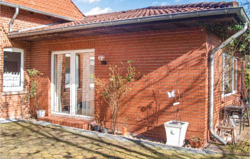 Nice Apartment In Winsen Aller