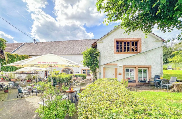 Nice apartment near a cafe and beer garden
