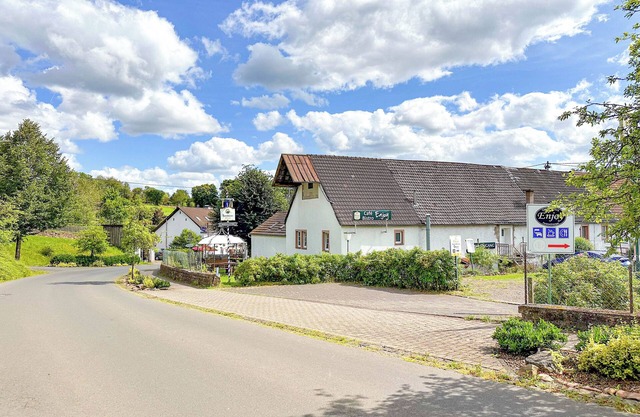 Nice apartment near a bistro and beer garden