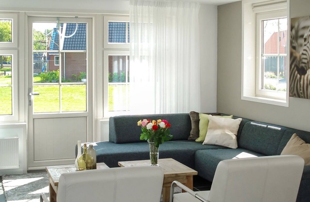 Nice apartment in villa for 6 people with WIFI, TV, terrace and parking