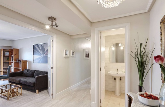 Nice apartment rentals in San Sebastián and next to marina