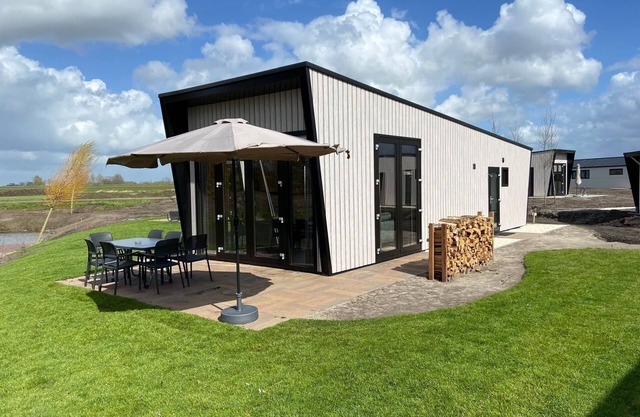 Nice chalet with dishwasher, Kampen city at 5 km