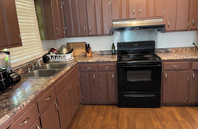 Nice Comfortable all brick home! Kick back and relax in this stylish space.