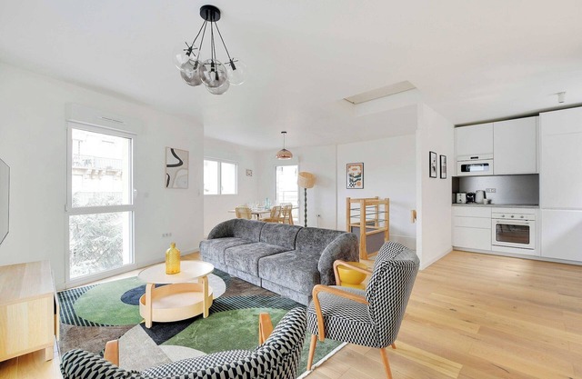 Nice Duplex with Rooftop -3BD/6P- Nogent-sur-Marne