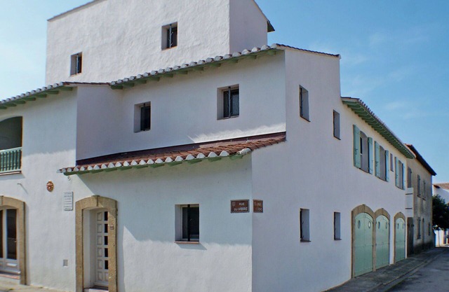 Nice apartment for 2 guests with WIFI, TV, balcony and parking