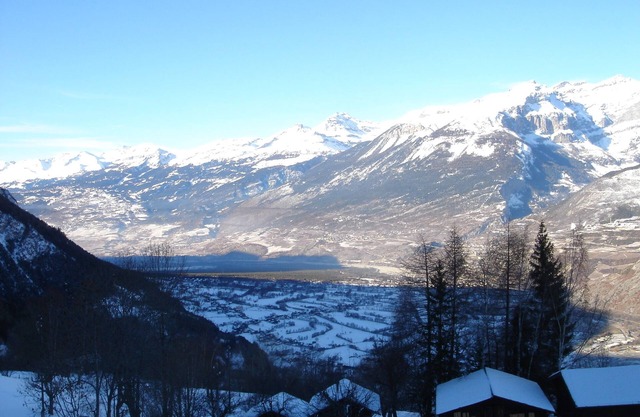 Nice holiday chalet in CH-Oberems / Valais