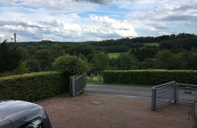 Nice holiday/transitional apartment in the south of Essen