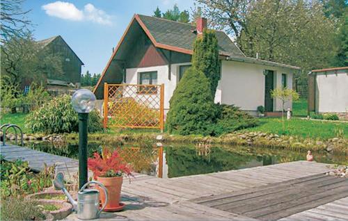 Nice Home In Aue-Bad Schlema Ot