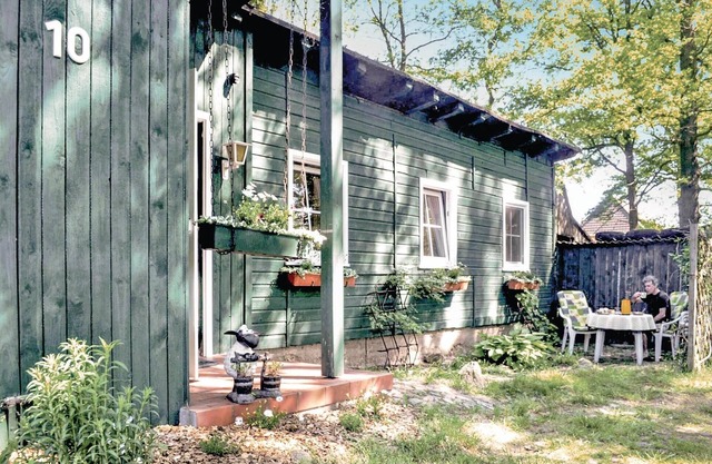 Nice home in Bispingen with kitchen