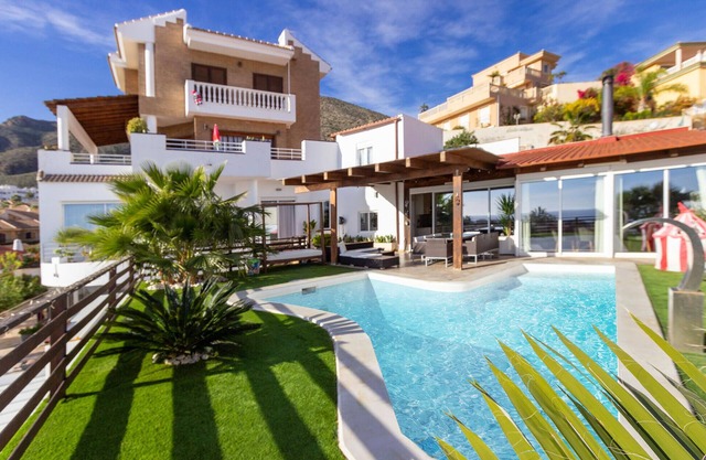 Nice home in Bolnuevo with WiFi