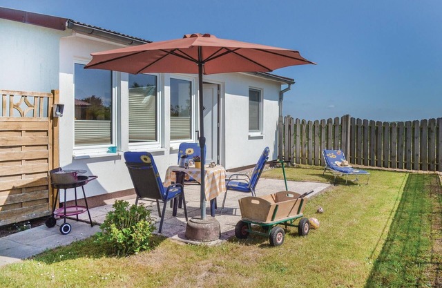 Nice home in Hohen Wieschendorf