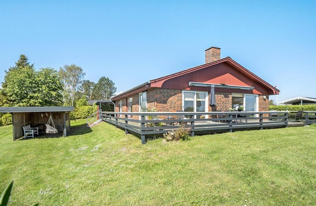 Nice home in Hesselager with WiFi