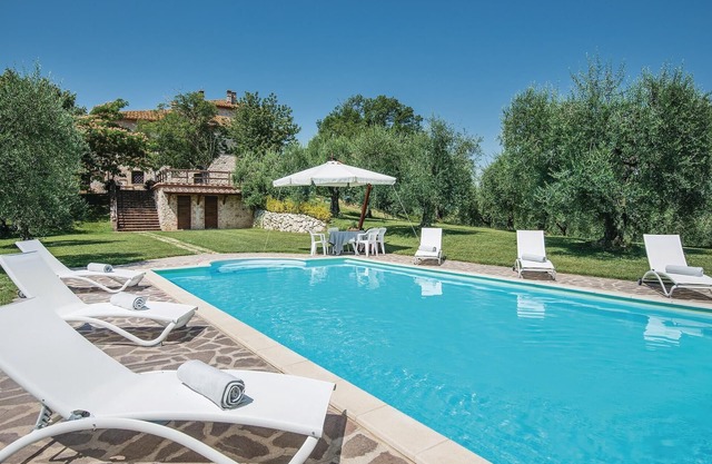 Nice home in Avigliano Umbro TR