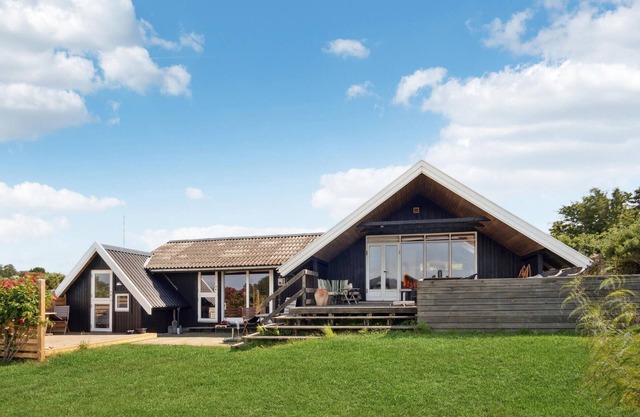 Nice home in Kalundborg with WiFi