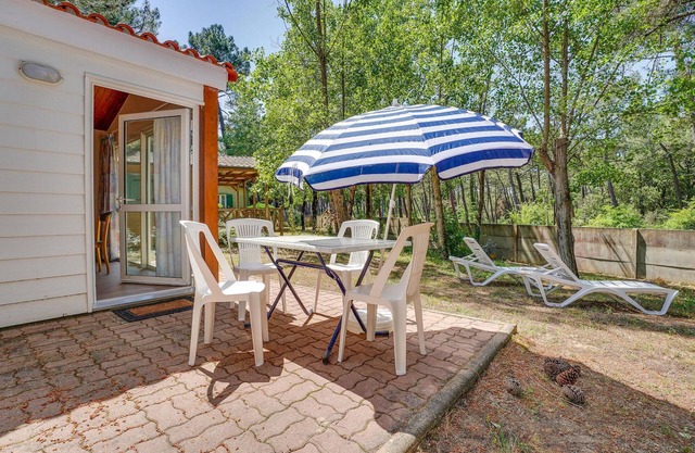 Nice home in La Faute-sur-Mer with WiFi