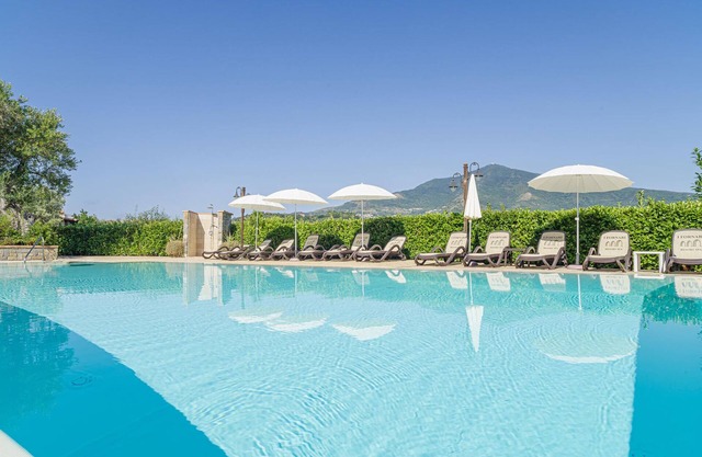 Nice home in Stella Cilento with sauna