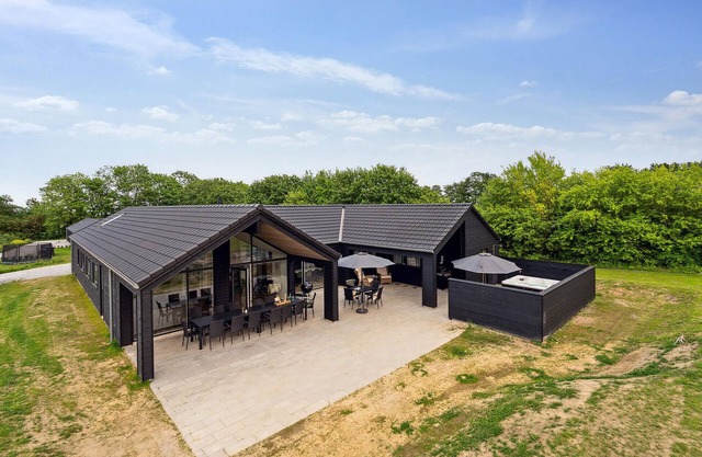 Nice home in Sydals with sauna