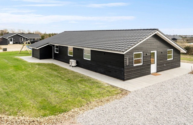 Nice home in Tarm with sauna