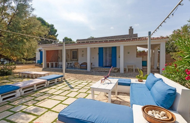 Nice home in Trani with house sea view