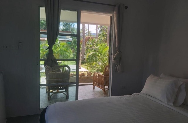 Nice Home Stay at Samroiyod