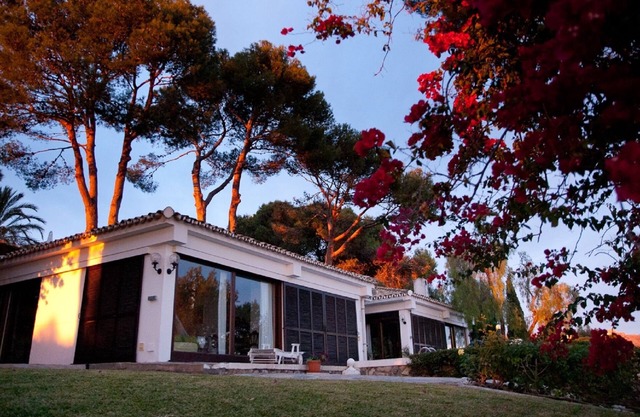 Nice house with sea views, 2 terraces, children and pets welcome, pool