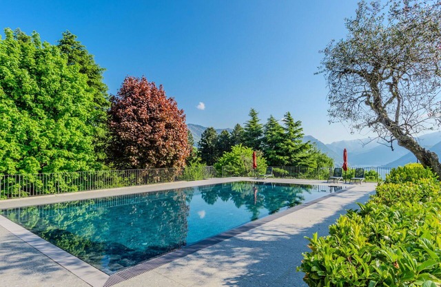Nice apartment for 4 people with pool, A/C, WIFI, TV, patio and parking