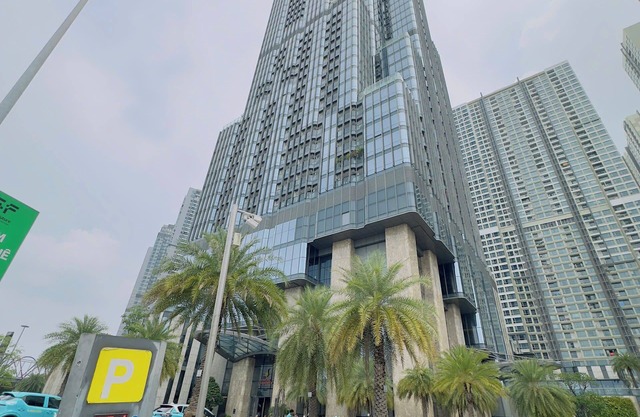 Nice Luxury Apartments Vinhome Central