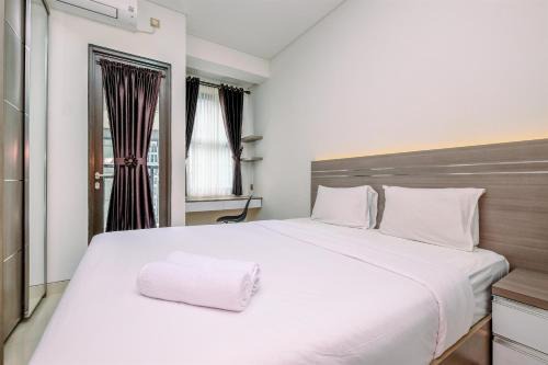 Nice Studio at 7th Floor Transpark Cibubur Apartment By Travelio