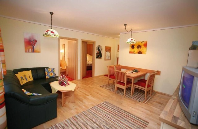 Nice vacation apartment directly at the Panoramabahn, ski in/ski out