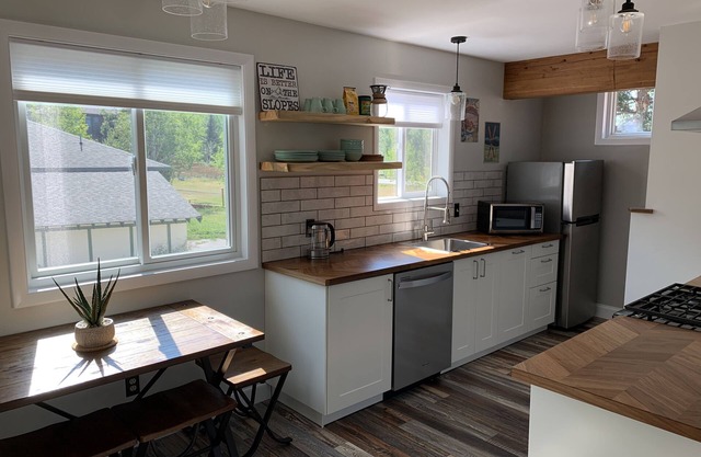 Nicely renovated apartment close to all that Steamboat has to offer!