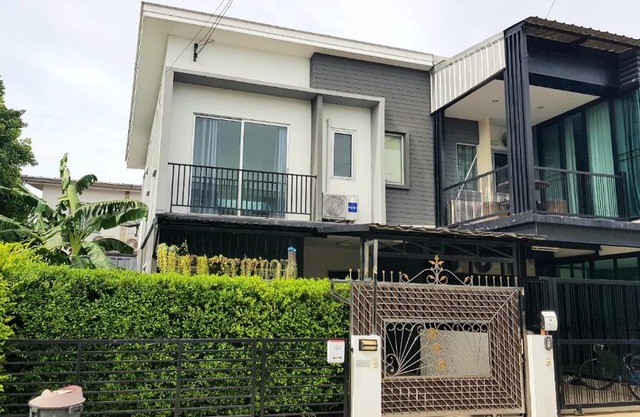 NIDO Guest House