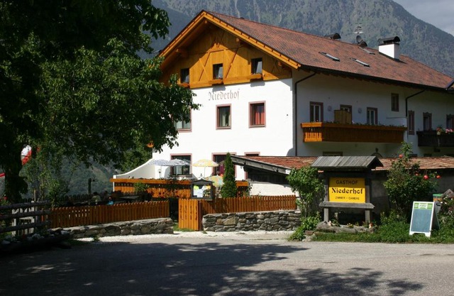 Niederhof