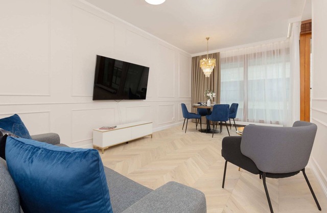 Niemcewicza 19 | Elegant Apartment | Balcony