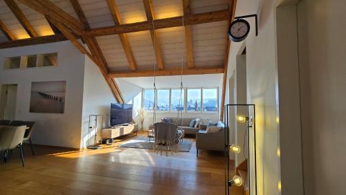 Niesen Loft