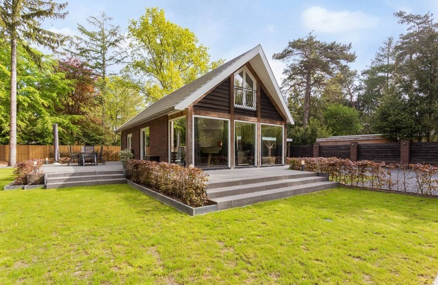 Nieuw Prachtig Vrijstaand Vakantiehuis met Grote Tuin en Vlak bij de Holterberg