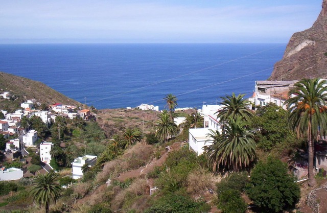 NIEVES HOUSE APARTMENT