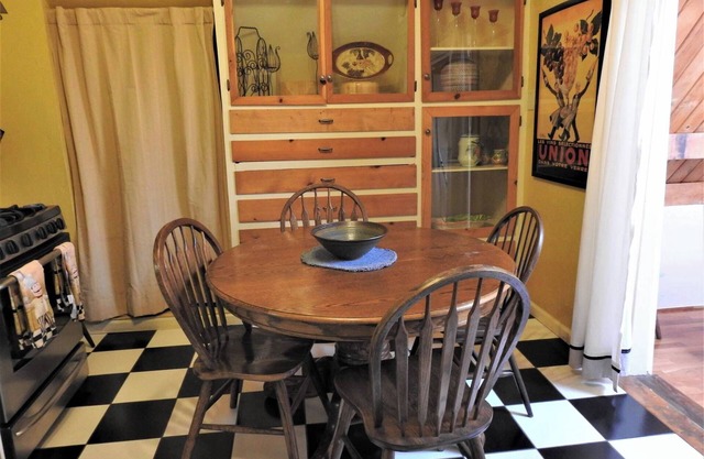 Night Owl - Murphys Vacation Rentals