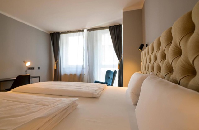 Nikii City Hotel