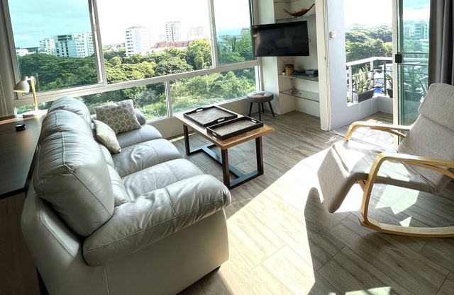 Nimman One Bed with FREE Motorbike - Pool - Gym