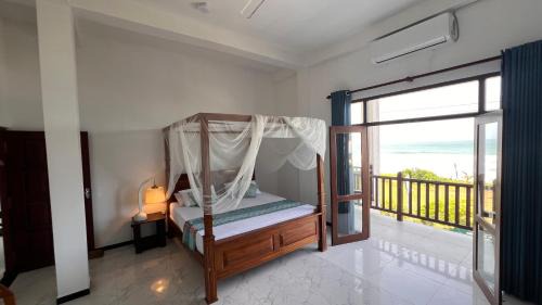 Nina's Beach Resort