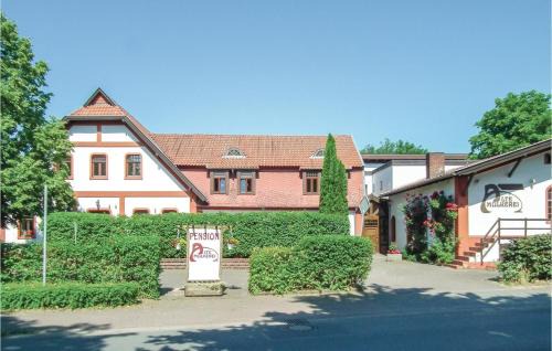 Nine-Bedroom Holiday Home In Petershagen Ot Frille