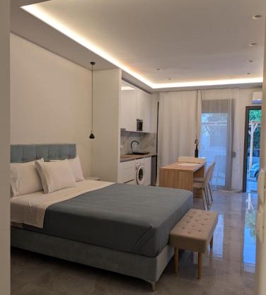 Nirea Studio II