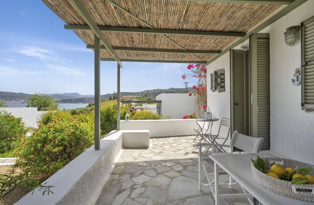 Niriides Villas